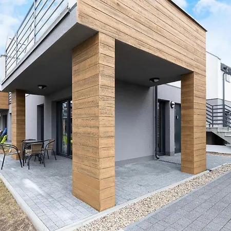 아파트 Wiatrakowa Wakacyjny By Renters